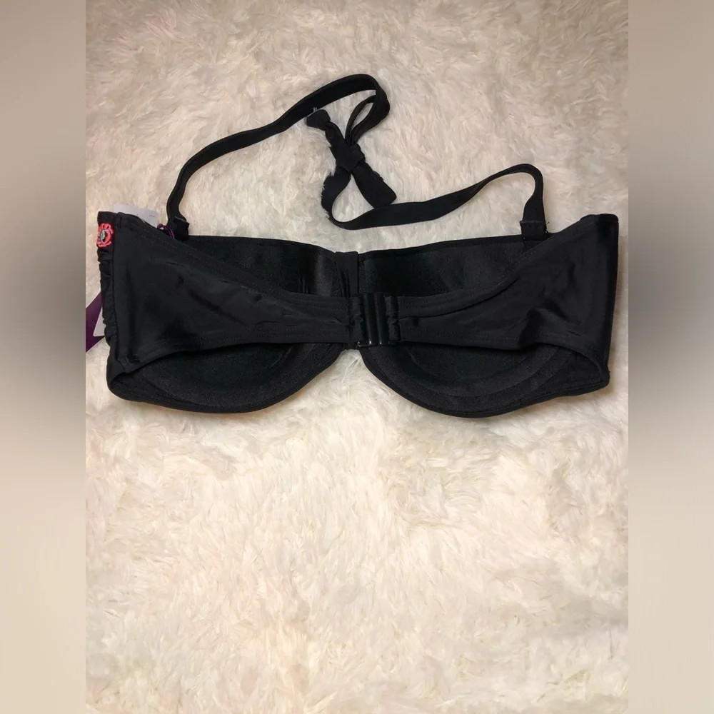 Black Floral Trim Balconette Bikini Top with Underwire